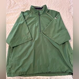 Page & Tuttle size XL 1/4 zip golf windshirt from Musgrove CC, with pockets.